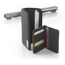 Moov travel wallet